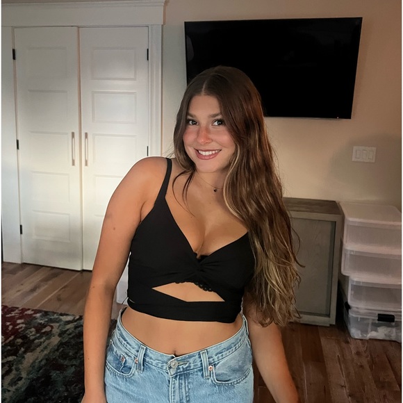 Meet your Posher, Jess - Picture 1 of 1